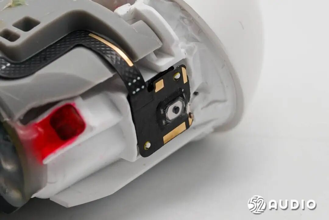 座舱侧边功能按键排线