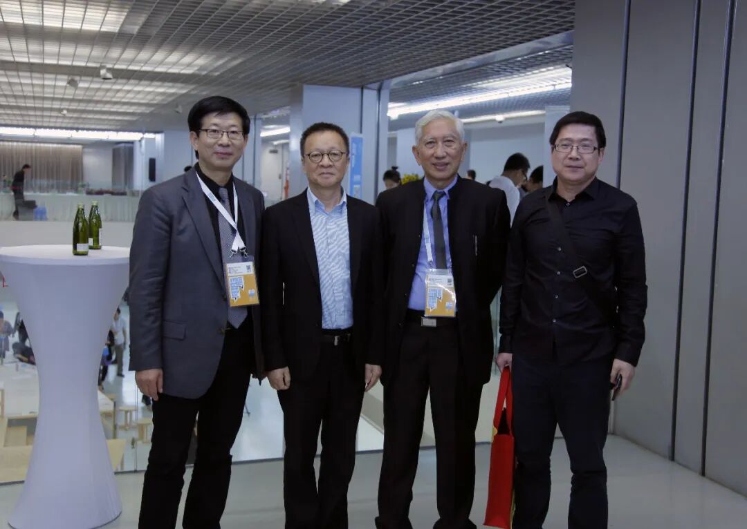 与中国工业设计推动者王受之、柳冠中、杭间在北京设计周