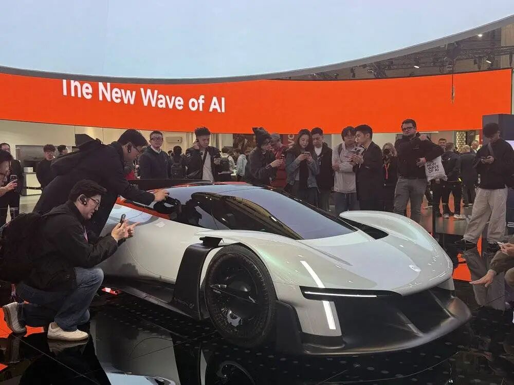 MWC展会上的Xiaomi Vision Gran Turismo