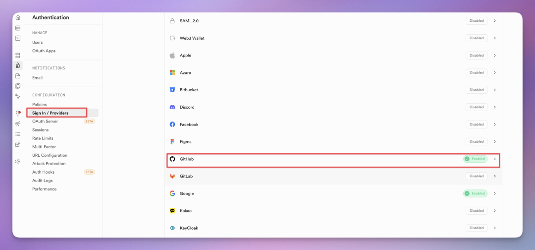 Supabase 认证提供者列表，GitHub 选项为启用状态