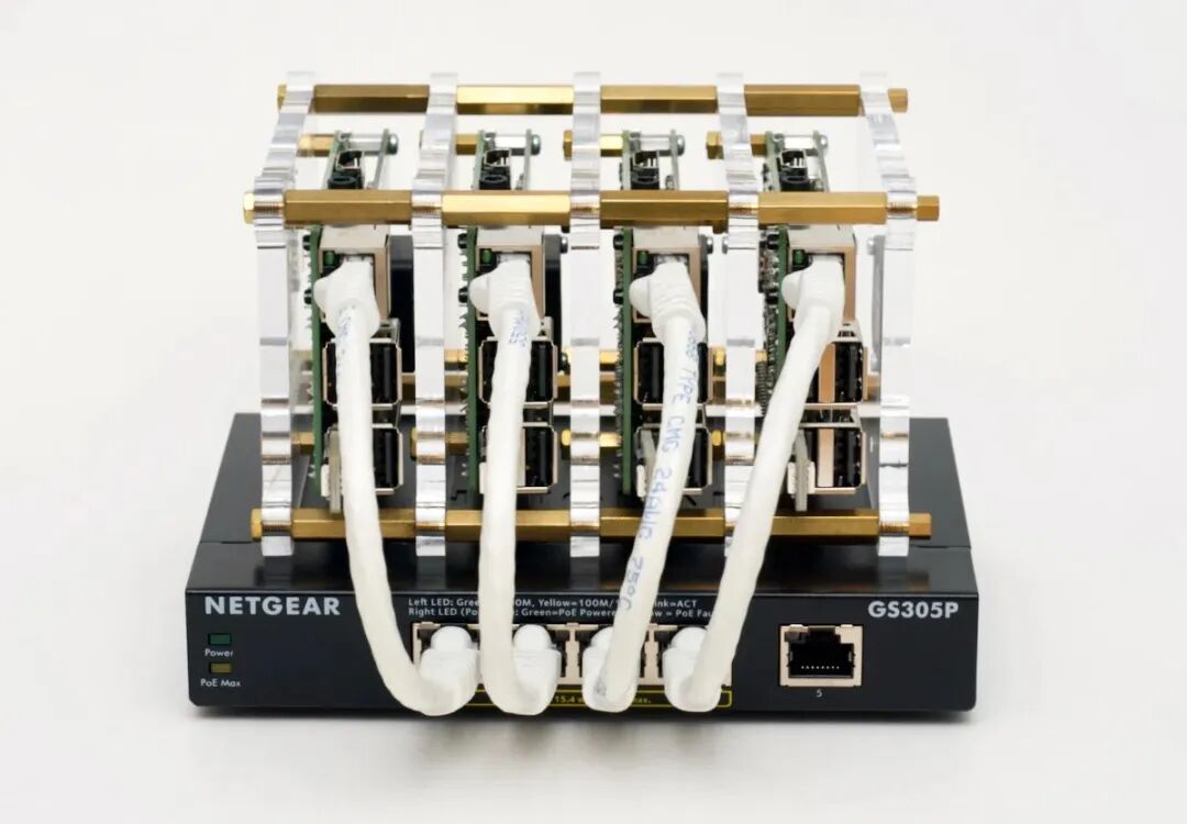 NETGEAR PoE 交换机工作状态图