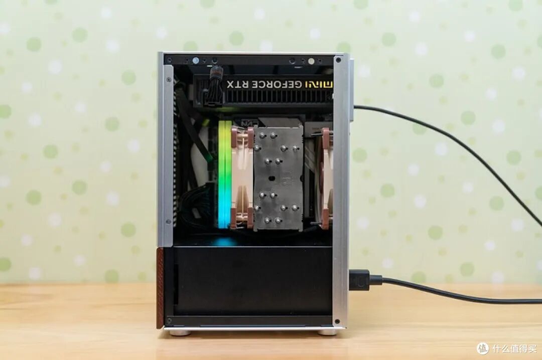 ITX 装机新标杆，iGame GeForce RTX 5060 Ti Mini OC 16GB装机篇