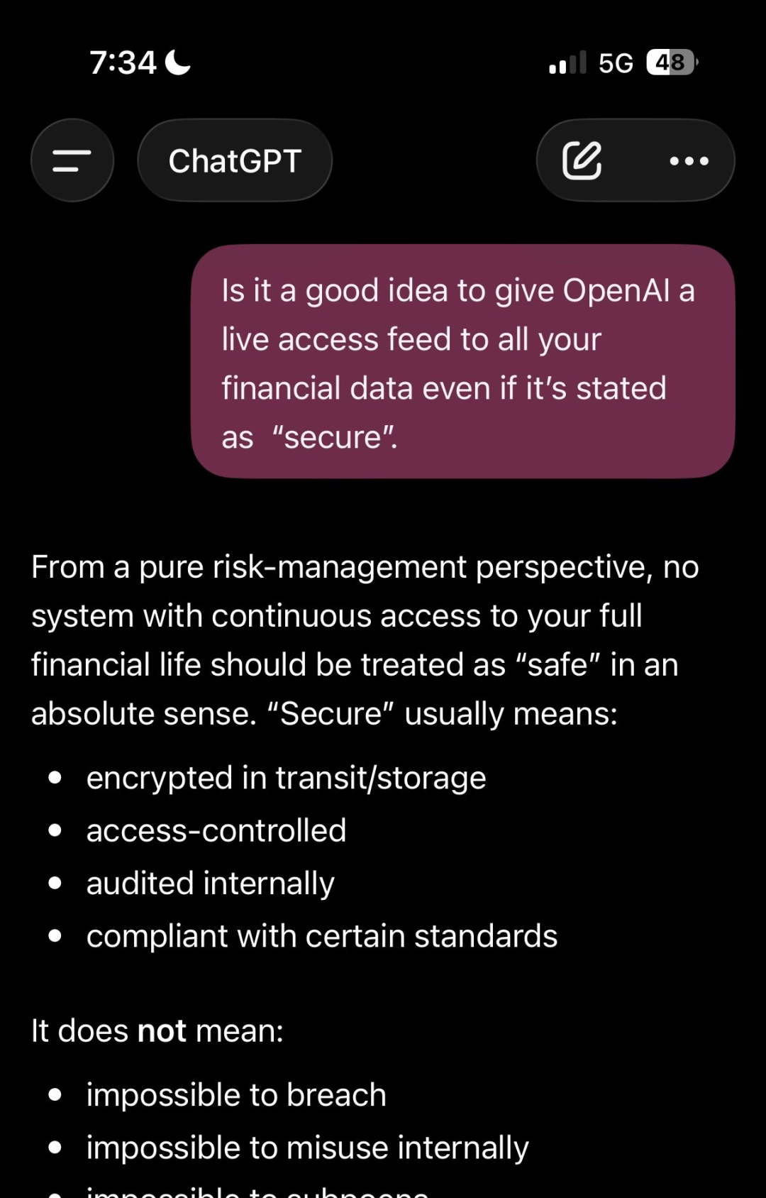 ChatGPT 回答关于给OpenAI全部财务数据是否安全的对话截图
