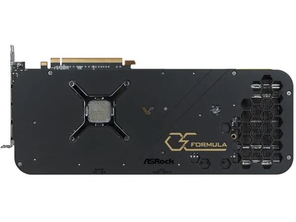 显卡背面设计与ASRock标识