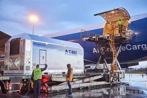 ASML EUV 光刻机设备运输
