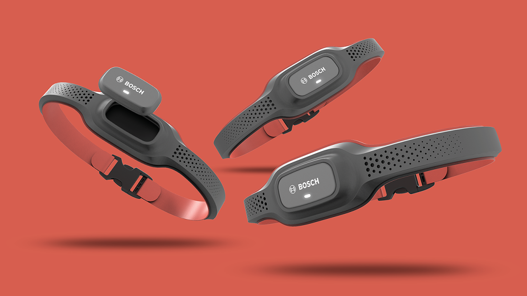 三款博世（BOSCH）品牌的智能项圈产品