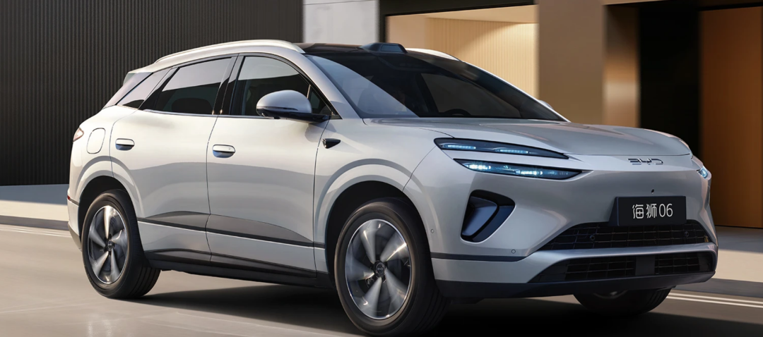 比亚迪海狮06电动SUV外观图