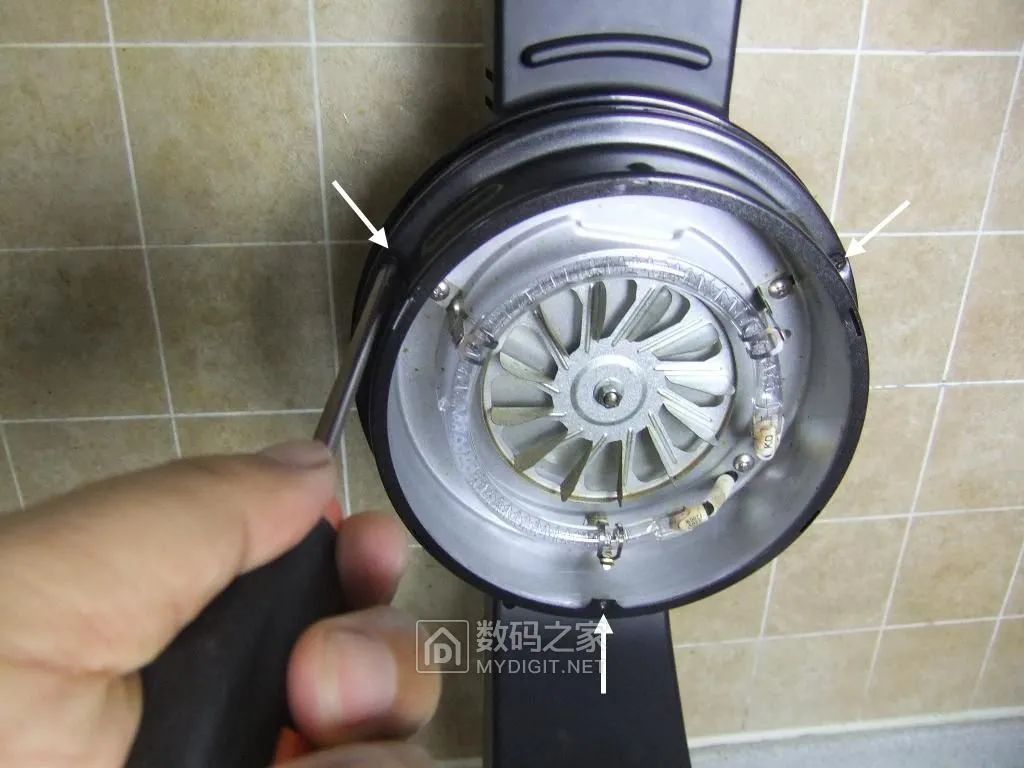 拆卸加热器金属外罩