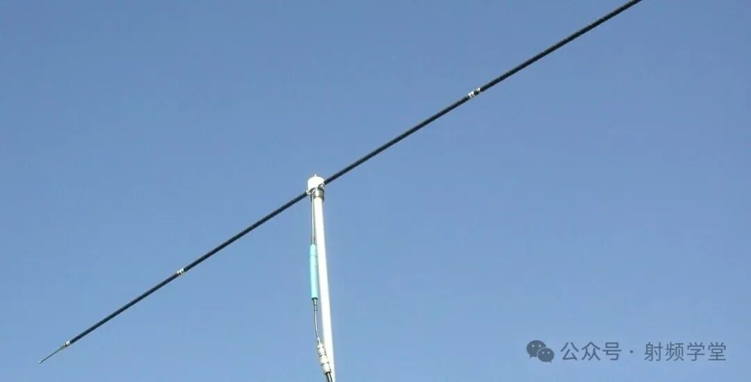 偶极天线实物图