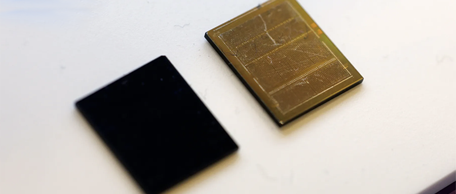 两种芯片外观对比