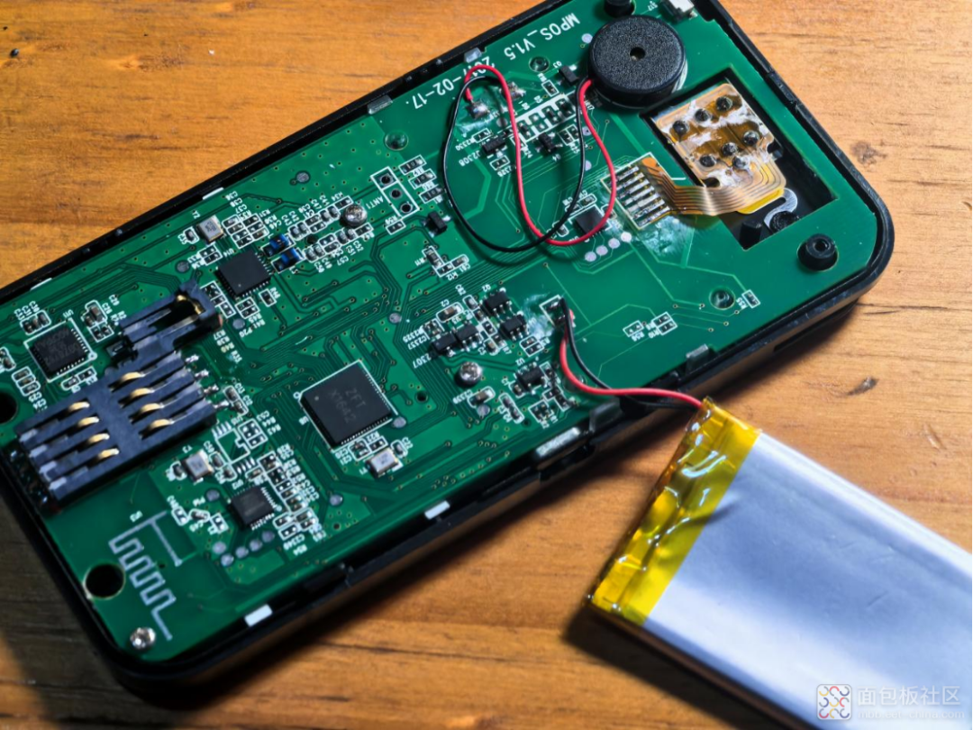 POS机内部整体电路板结构