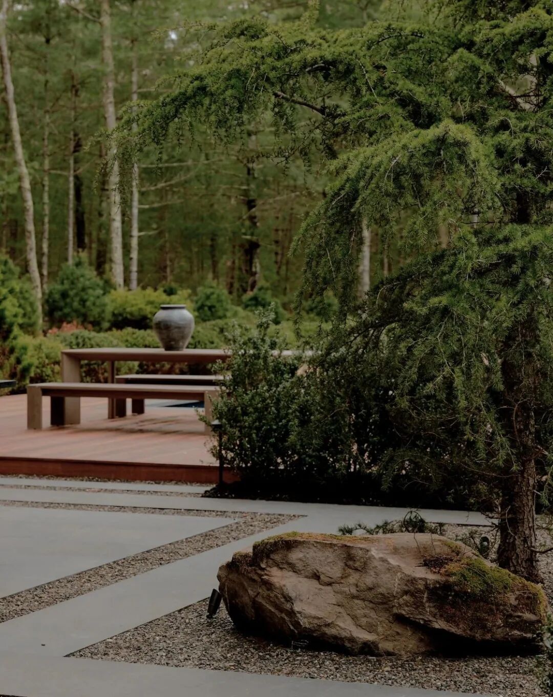 日式风格的户外庭院景观