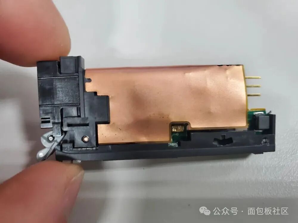 内部电路板铜箔屏蔽层