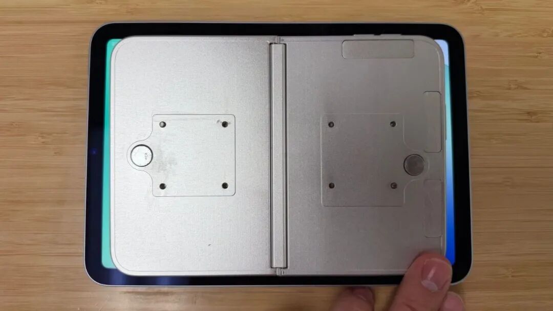 折叠iPhone概念图