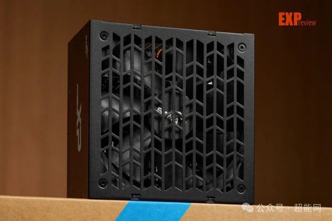 先马XP1200国际版电源 正面散热格栅设计