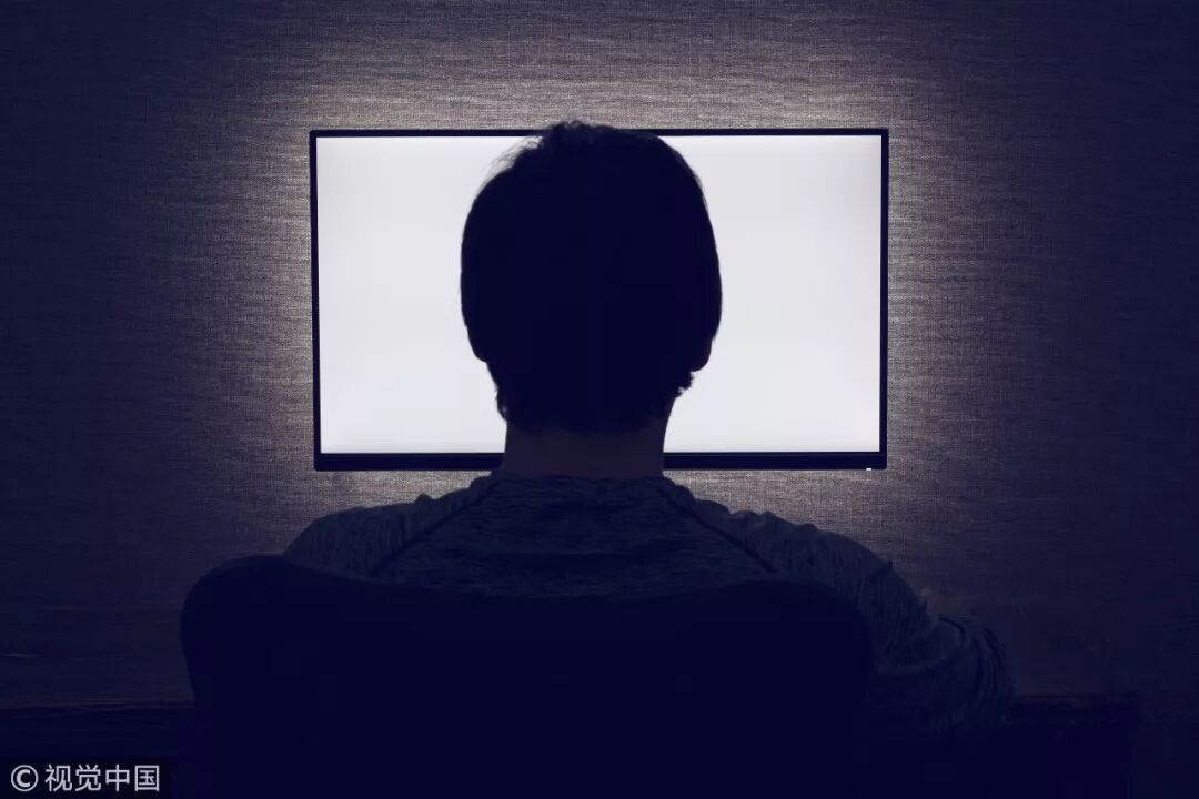 Meta前高管被裁后提起诉讼引发年龄歧视争议