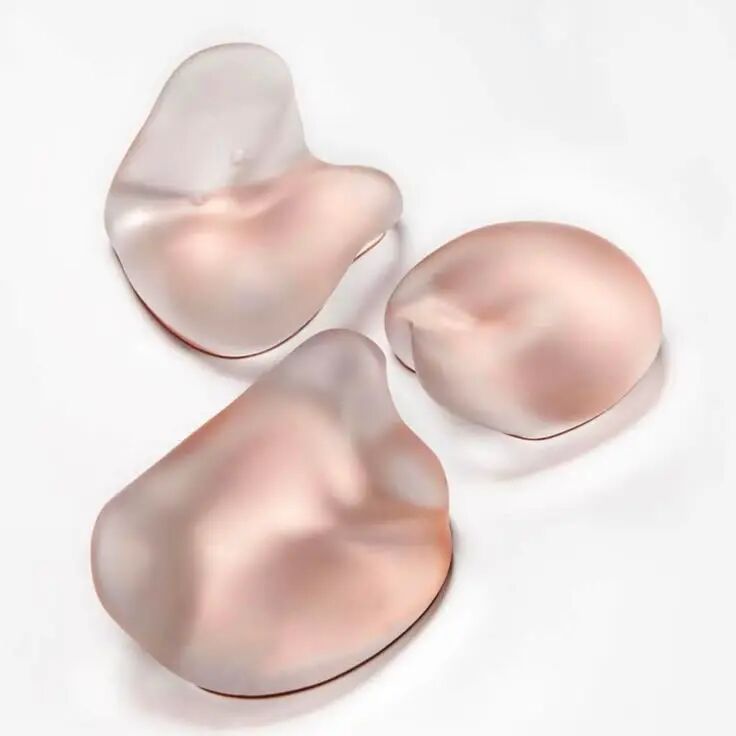 粉色半透明硅胶义乳