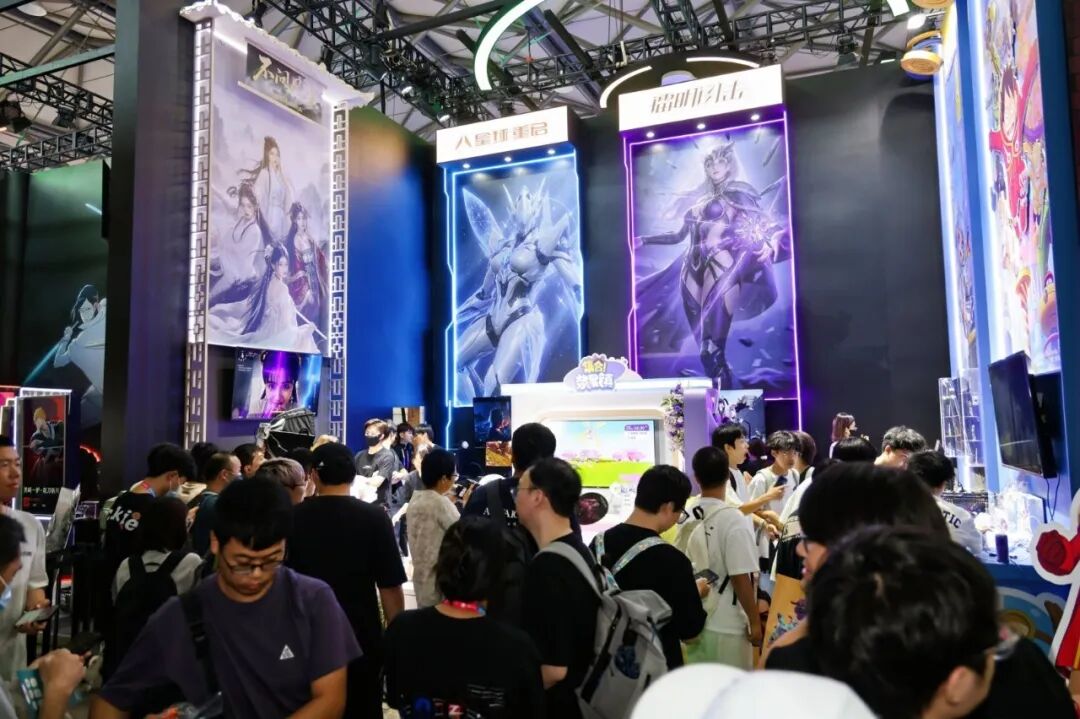 《星球：重启》及《不问归》等游戏展台布置