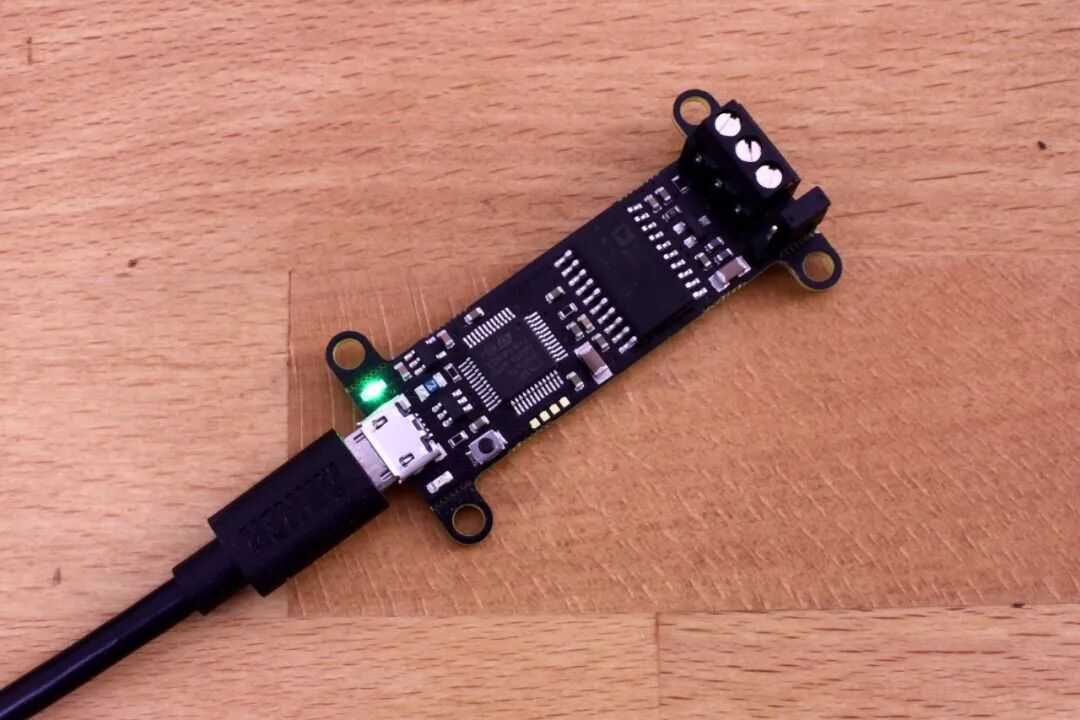 CANable开源USB-CAN硬件电路板实拍