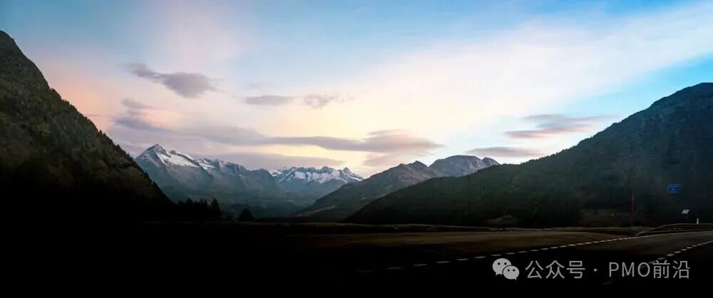 象征开拓与建构的壮丽山地风景