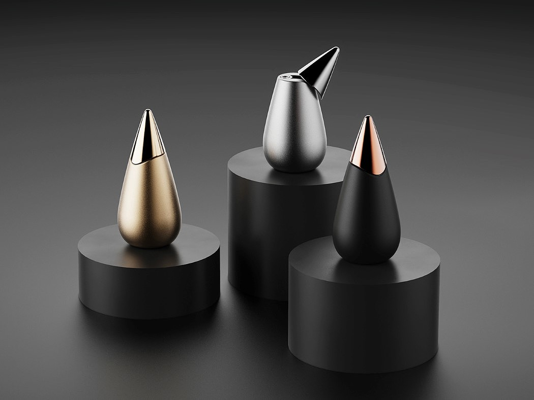 三件水滴形金属摆件展示