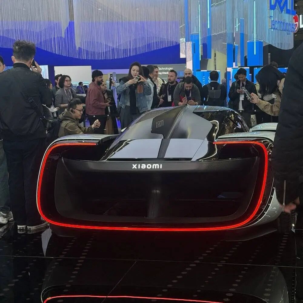 Xiaomi Vision Gran Turismo车尾环形灯带