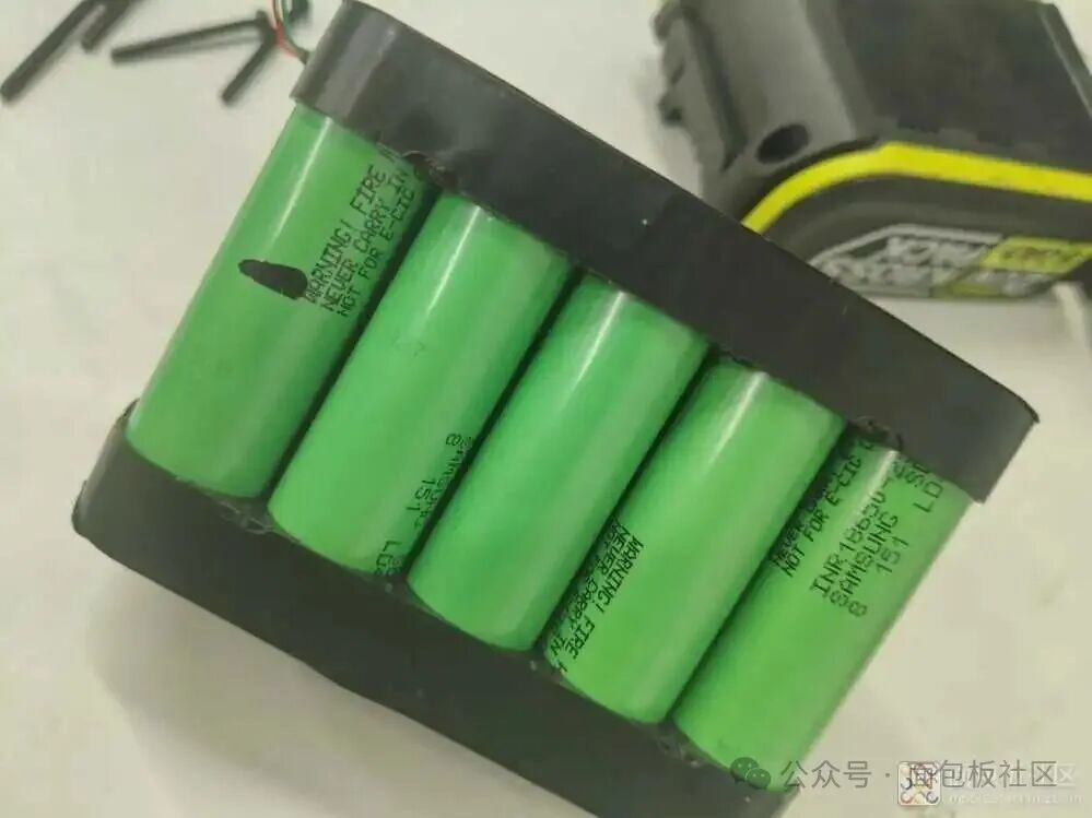 18650电池组特写