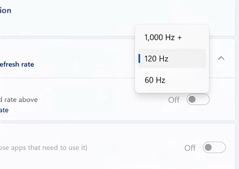 Windows 11显示设置中的刷新率选项菜单