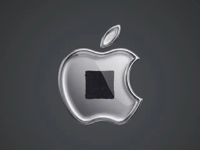 Caviar iPhone Duo 定制苹果 Logo 特写