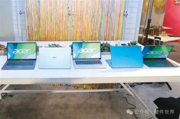 宏碁笔记本展台