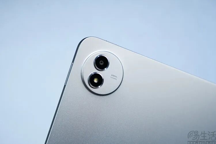 vivo Pad 6 Pro后置摄像头模组特写