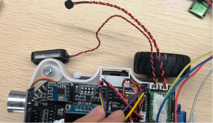 语音模块接线实物图