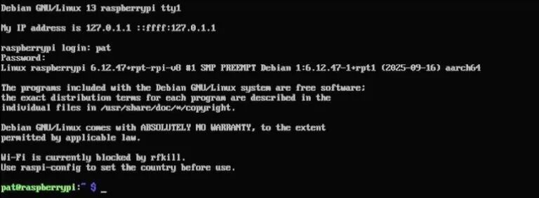 精简版首次启动后终端登录界面
