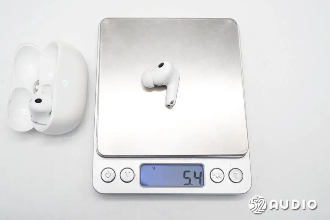 单耳耳机重量实测约5.4克