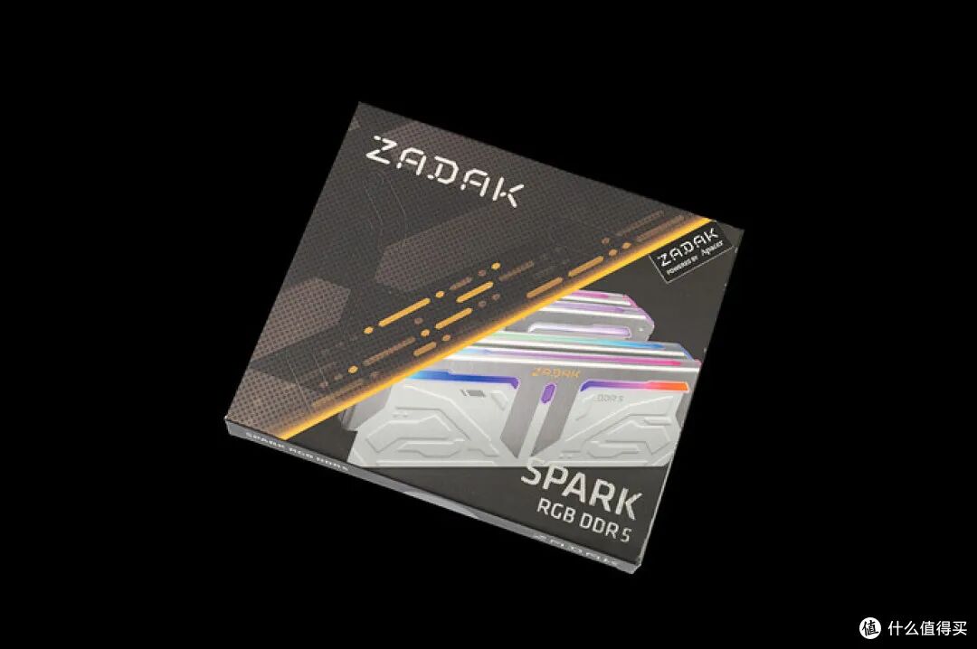 ZADAK SPARK RGB DDR5 内存盒装正面，展示产品渲染图与品牌标识