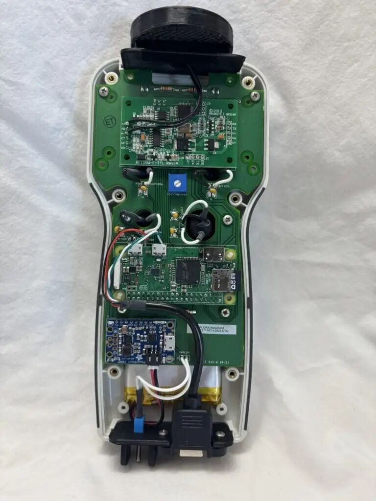 手持设备内部结构及控制面板