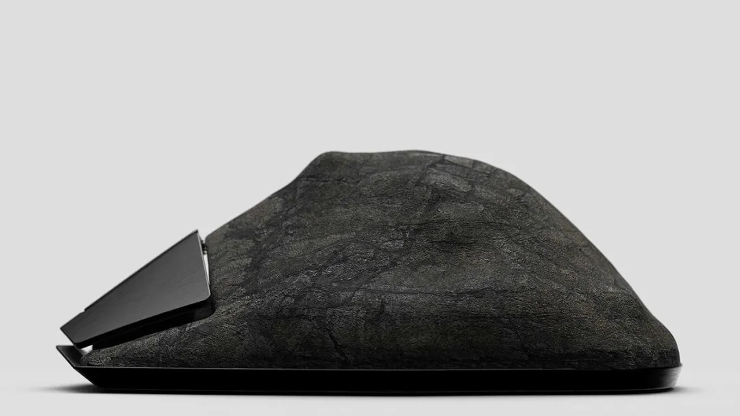 岩石质感黑色物体