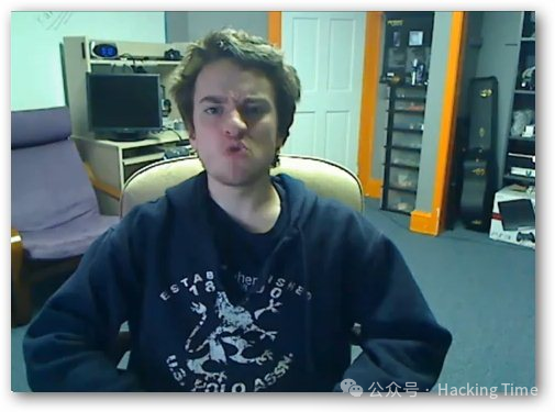 George Hotz做鬼脸的照片