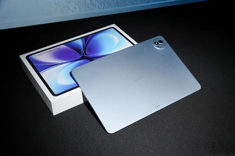vivo Pad 6 Pro背面展示