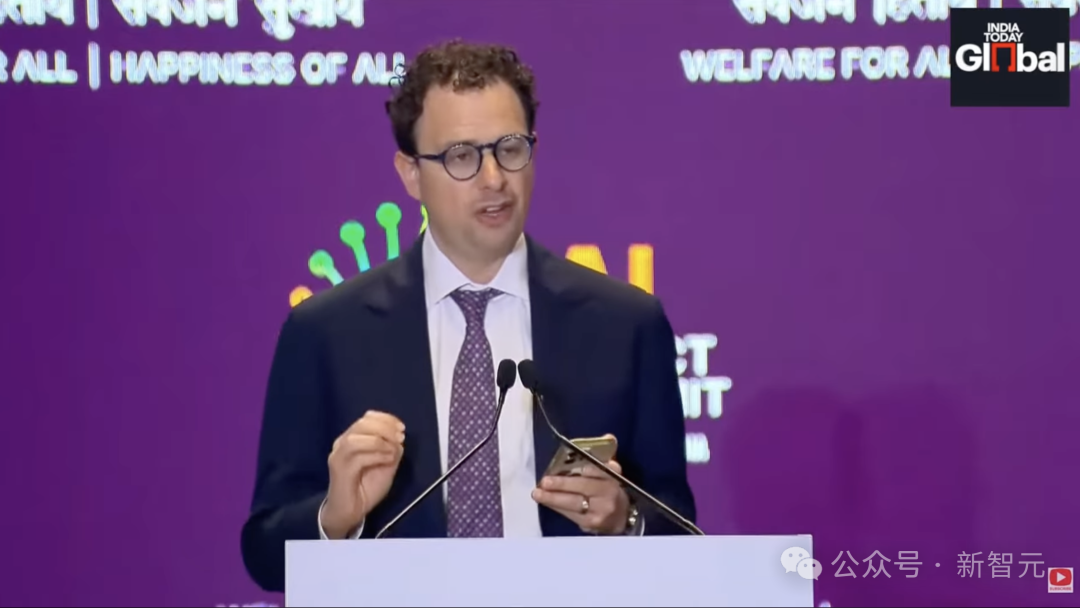 Anthropic CEO Dario Amodei在AI Impact Summit上发表演讲