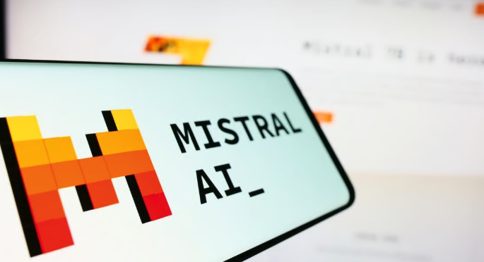 Mistral AI 标志