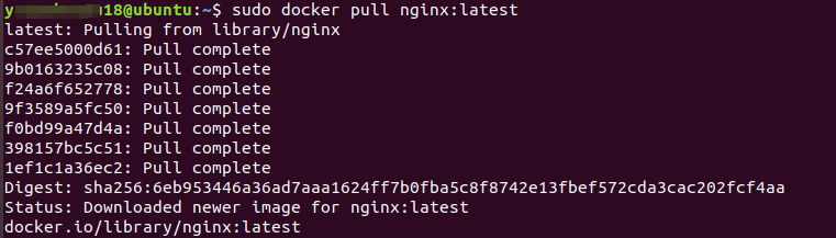 Docker 拉取 nginx:latest 镜像的终端输出