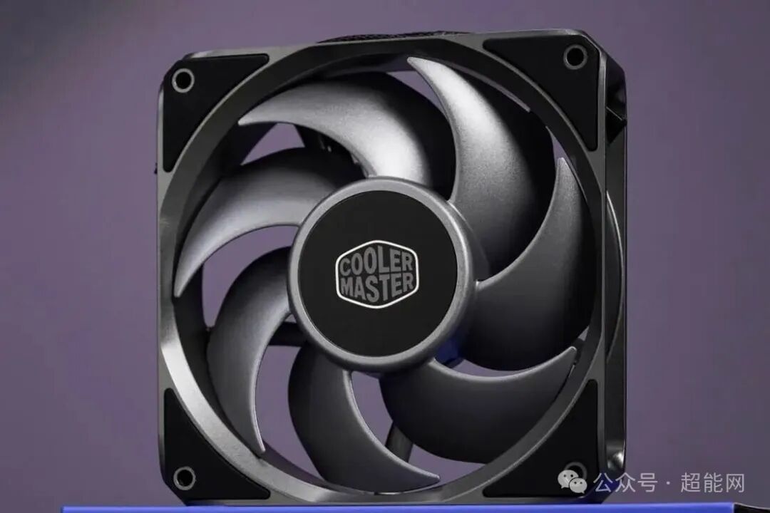 MasterFan A120 FC风扇主体